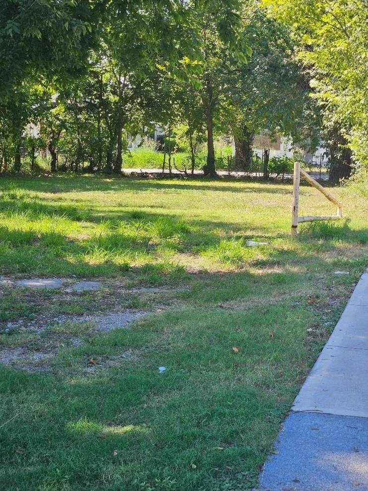 Unit for sale at 3301 Beulah Street, Houston, TX 77004