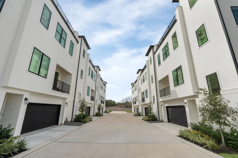 Unit for sale at 8710-87012 Ojeman Villas Drive, Houston, TX 77055