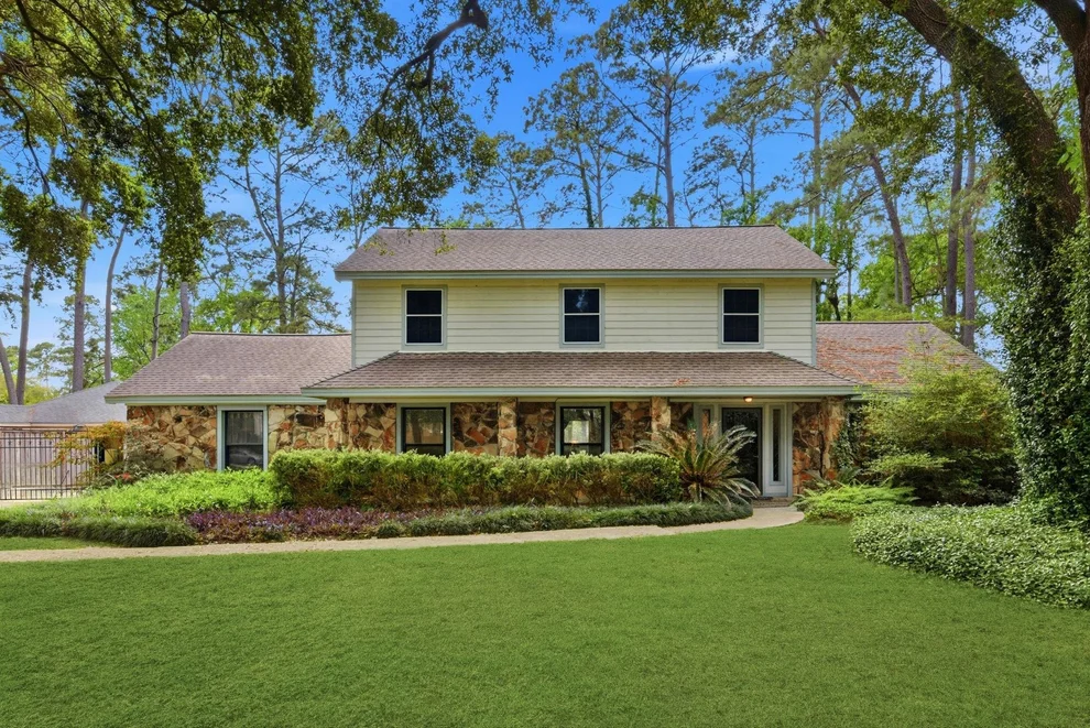 Unit for sale at 17711 Rustington Drive, Spring, TX 77379