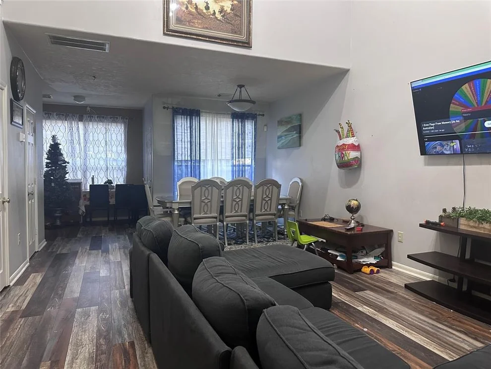 Unit for sale at 3727 Ashford Villa Lane, Houston, TX 77082