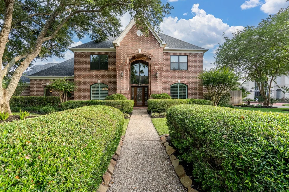 Unit for sale at 5310 Frensham Circle, Houston, TX 77041