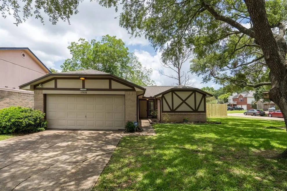 Unit for sale at 17035 Tranquil Drive, Sugar Land, TX 77498