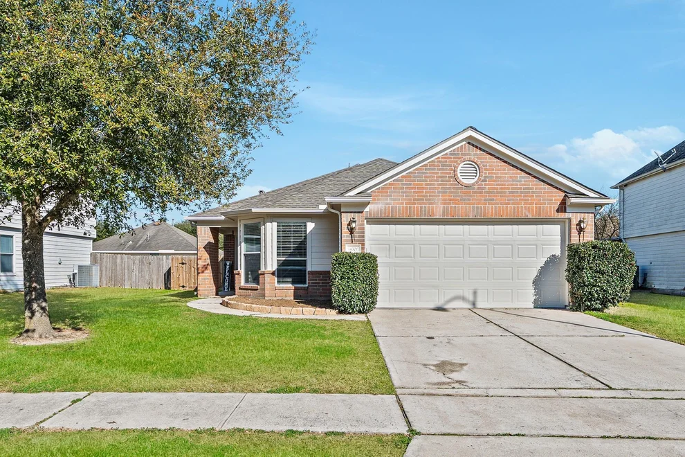 Unit for sale at 14306 Darrah Drive, Houston, TX 77090
