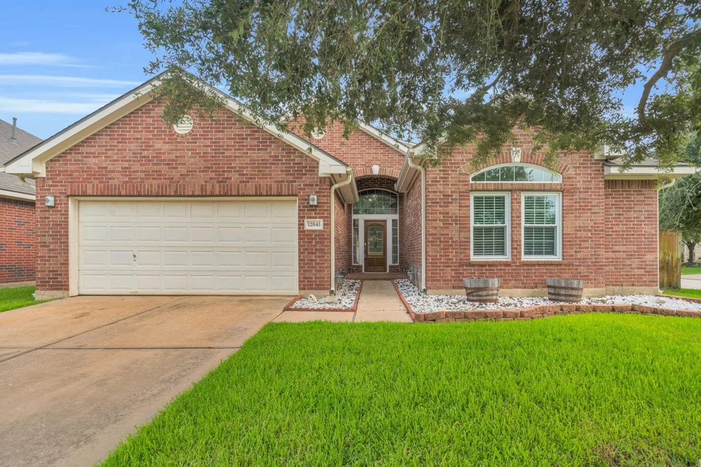 Unit for sale at 12843 Sherlock Acres Drive, Tomball, TX 77377