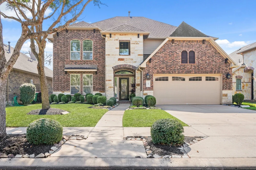Unit for sale at 22 Glade Park Drive, Missouri City, TX 77459