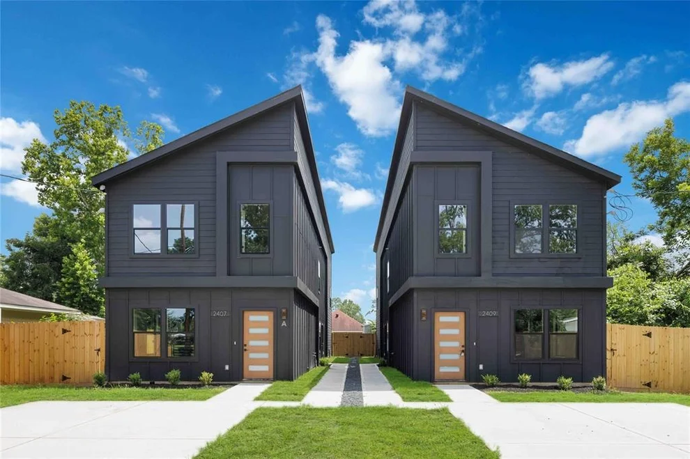 Unit for sale at 2409 Dolly Wright Street, Houston, TX 77088