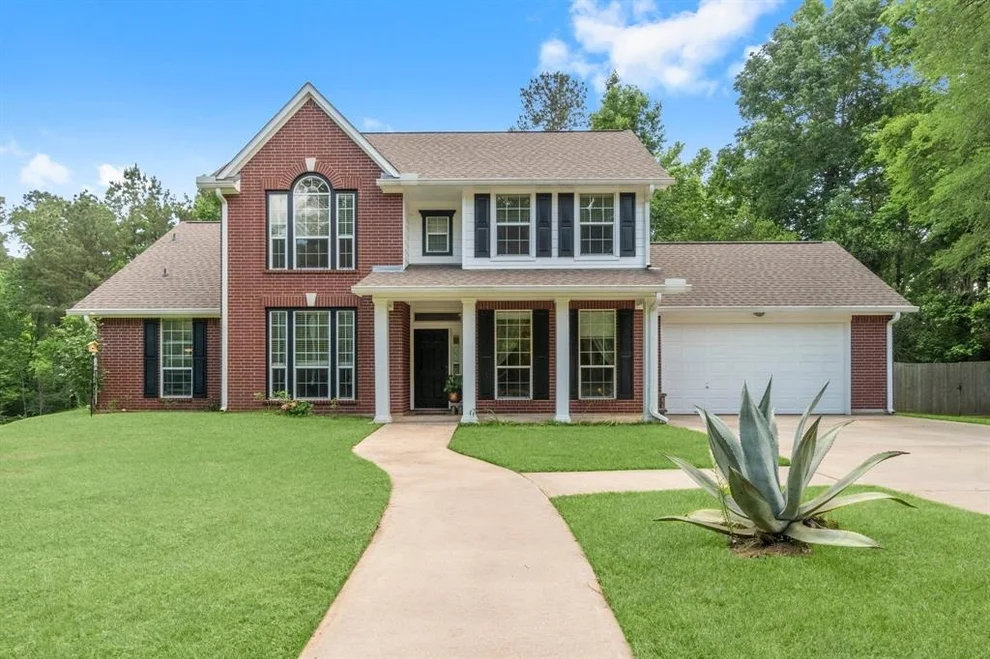 Unit for sale at 125 Wildwood Drive, Livingston, TX 77351