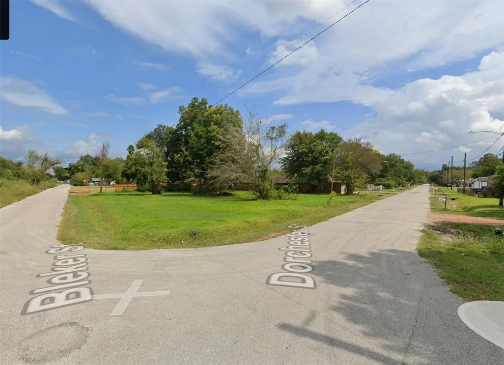 Unit for sale at 3711 Dorchester Street, Houston, TX 77016