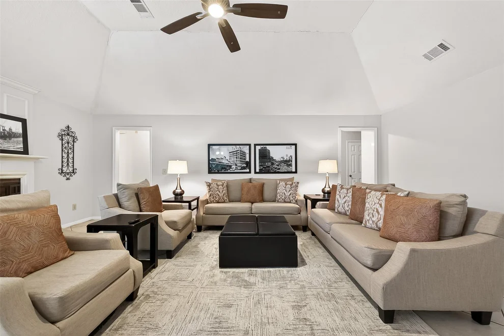 Unit for sale at 18526 Fawn Run Lane, Houston, TX 77084