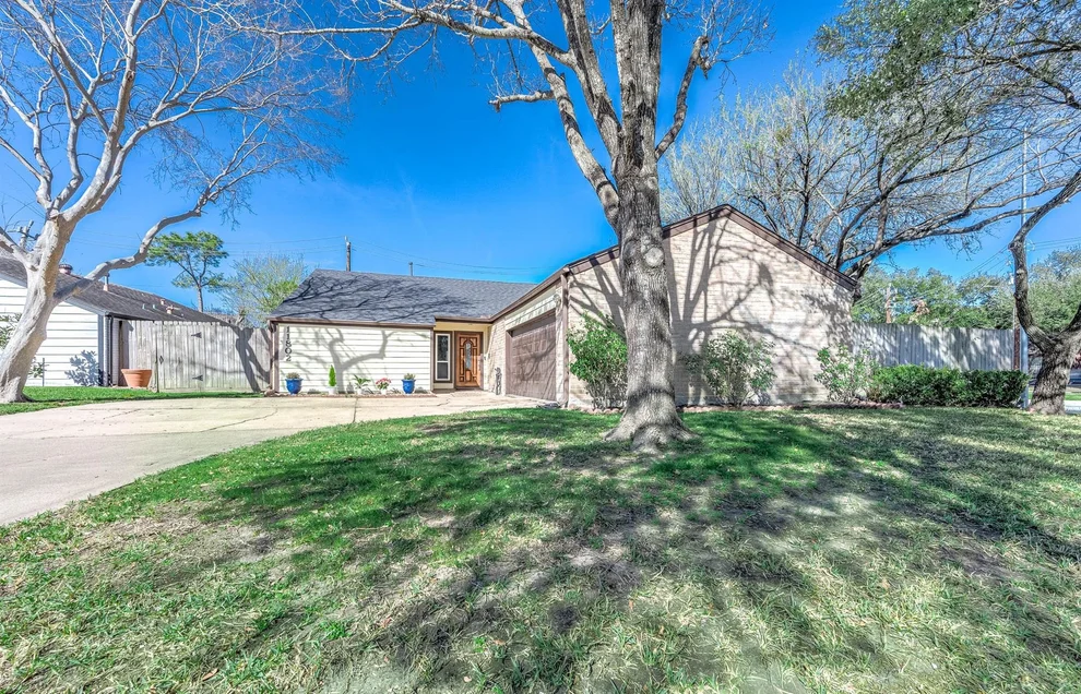 Unit for sale at 11802 Poplar Creek Drive, Houston, TX 77077