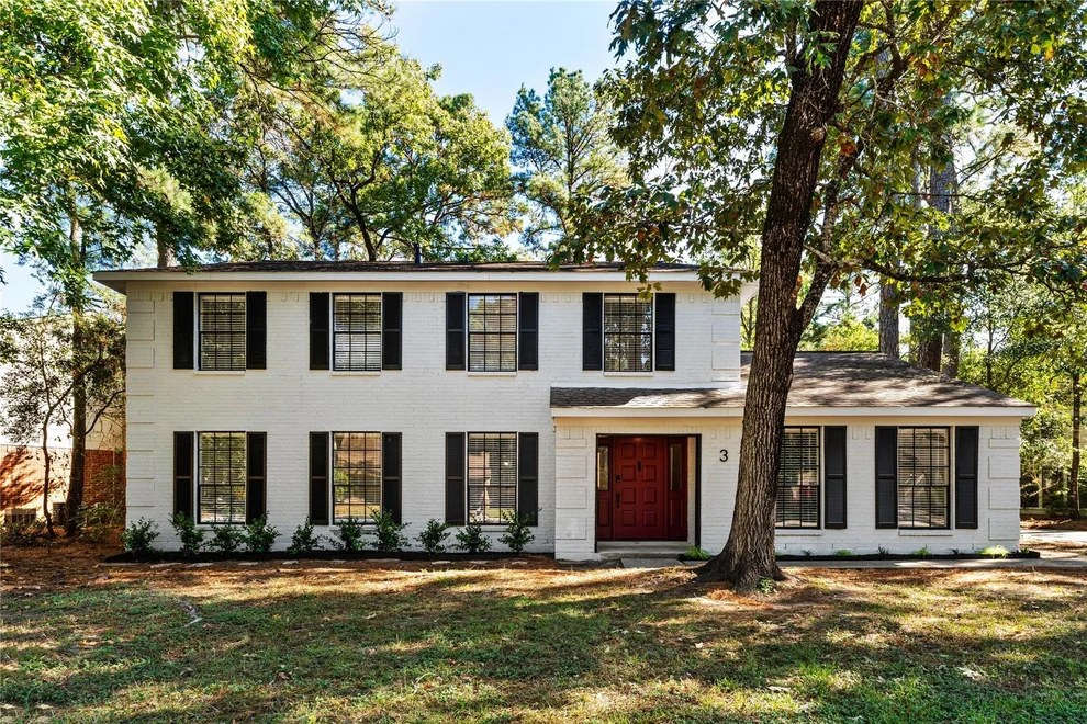 Unit for sale at 3 Ridgeline Court, The Woodlands, TX 77381