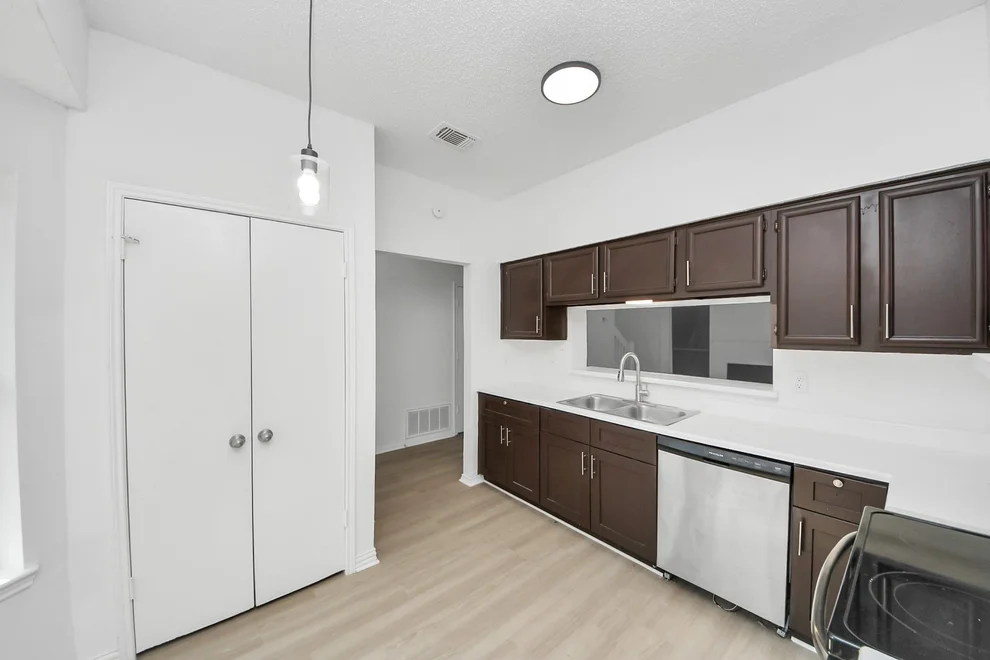 Unit for sale at 12500 Brookglade Circle, Houston, TX 77099