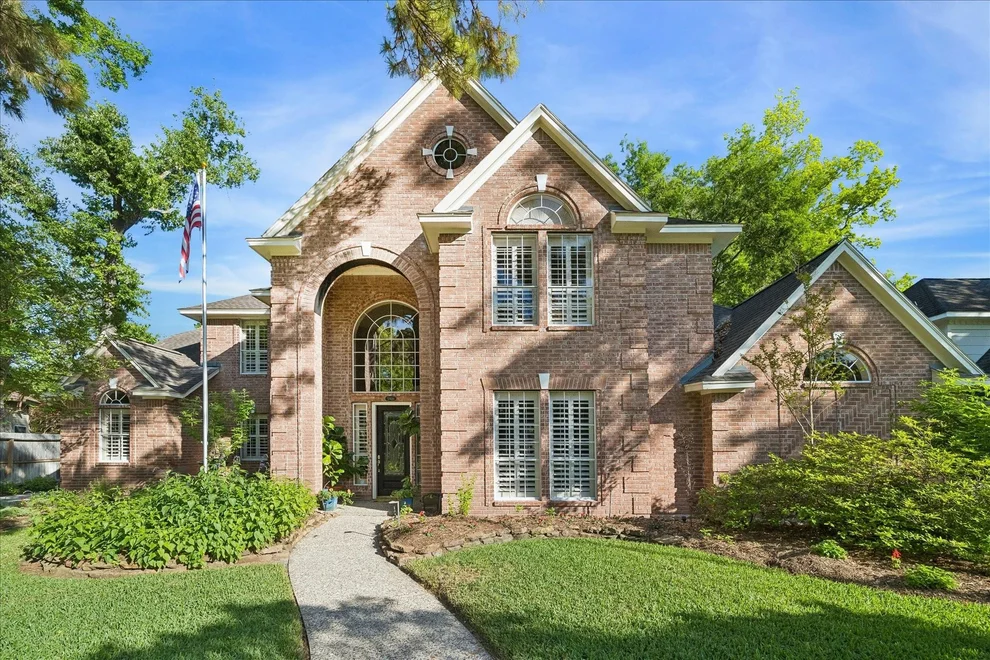 Unit for sale at 5926 Juniper Bluff Court, Kingwood, TX 77345