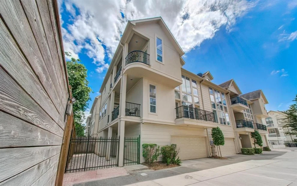 Unit for sale at 4526 Lillian Street, Houston, TX 77007