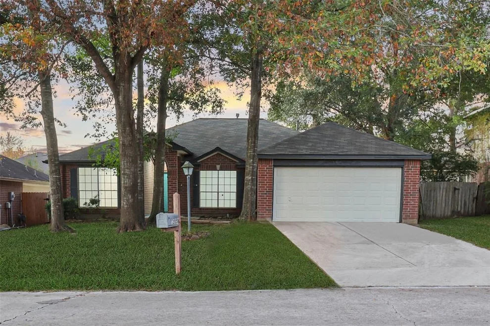 Unit for sale at 12058 La Salle Branch, Conroe, TX 77304