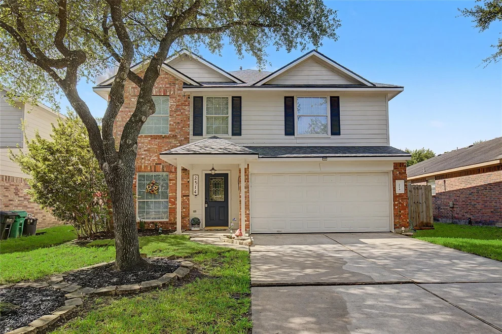 Unit for sale at 2514 Braley Park Lane, Conroe, TX 77385