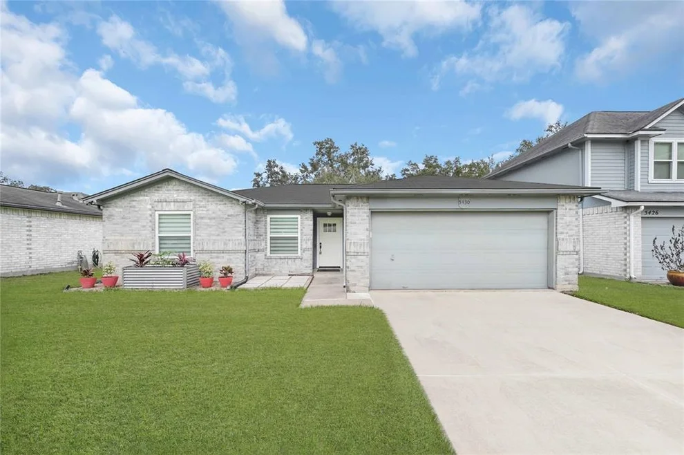 Unit for sale at 5430 Princeton Drive, Katy, TX 77493