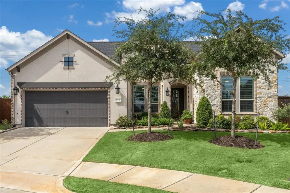 Unit for sale at 5946 Wedgewood Heights Way, Houston, TX 77059