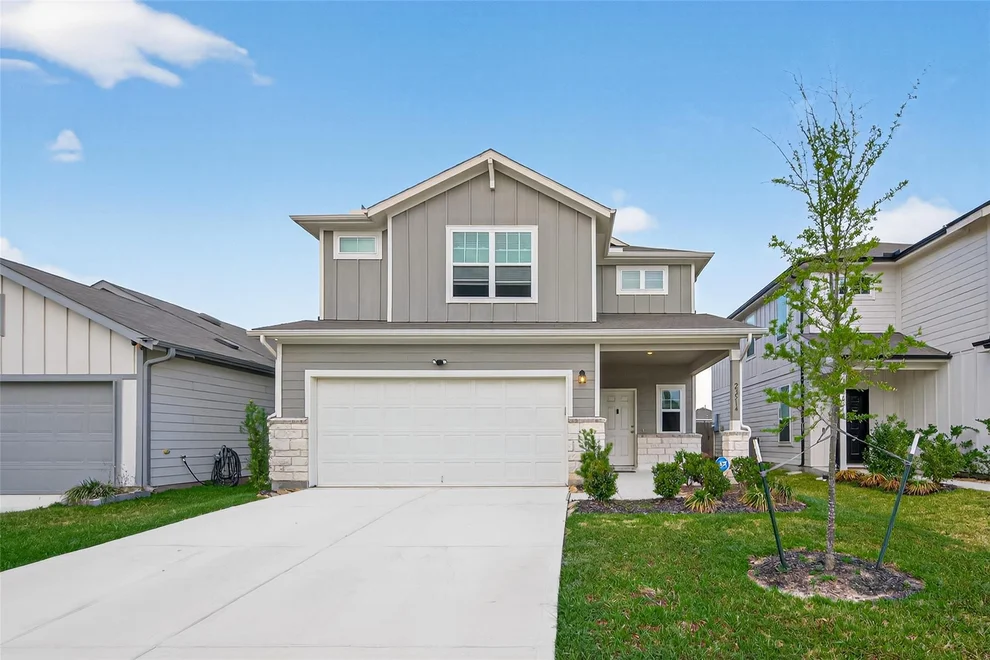 Unit for sale at 23514 Fallen Cone Street, Spring, TX 77373
