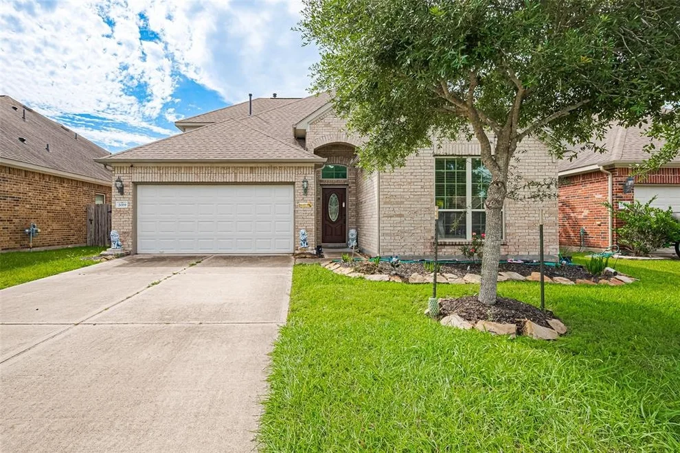 Unit for sale at 2019 Argos Drive, Missouri City, TX 77459