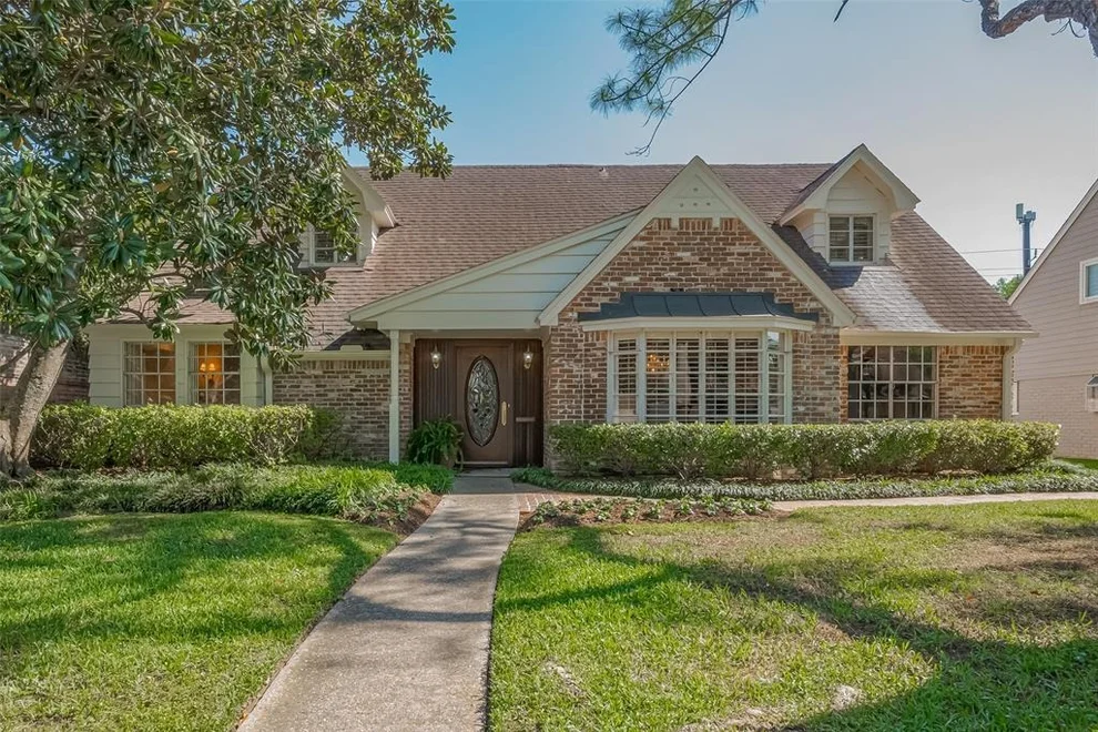Unit for sale at 12463 Woodthorpe Lane, Houston, TX 77024