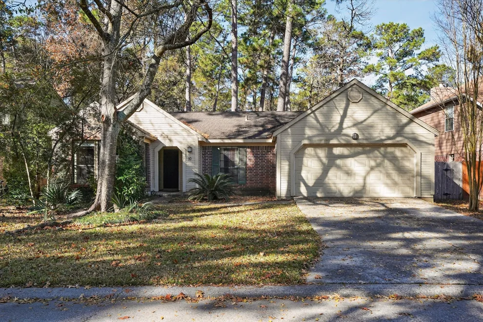 Unit for sale at 10 Greenbud Court, The Woodlands, TX 77380