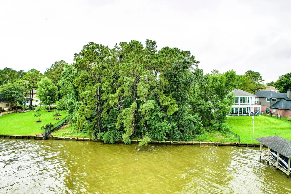 Unit for sale at 19403 Aquatic Drive, Houston, TX 77346