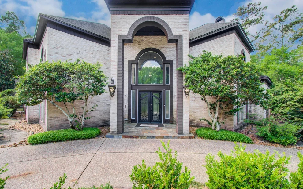 Unit for sale at 1703 Brookside Pine Lane, Houston, TX 77345
