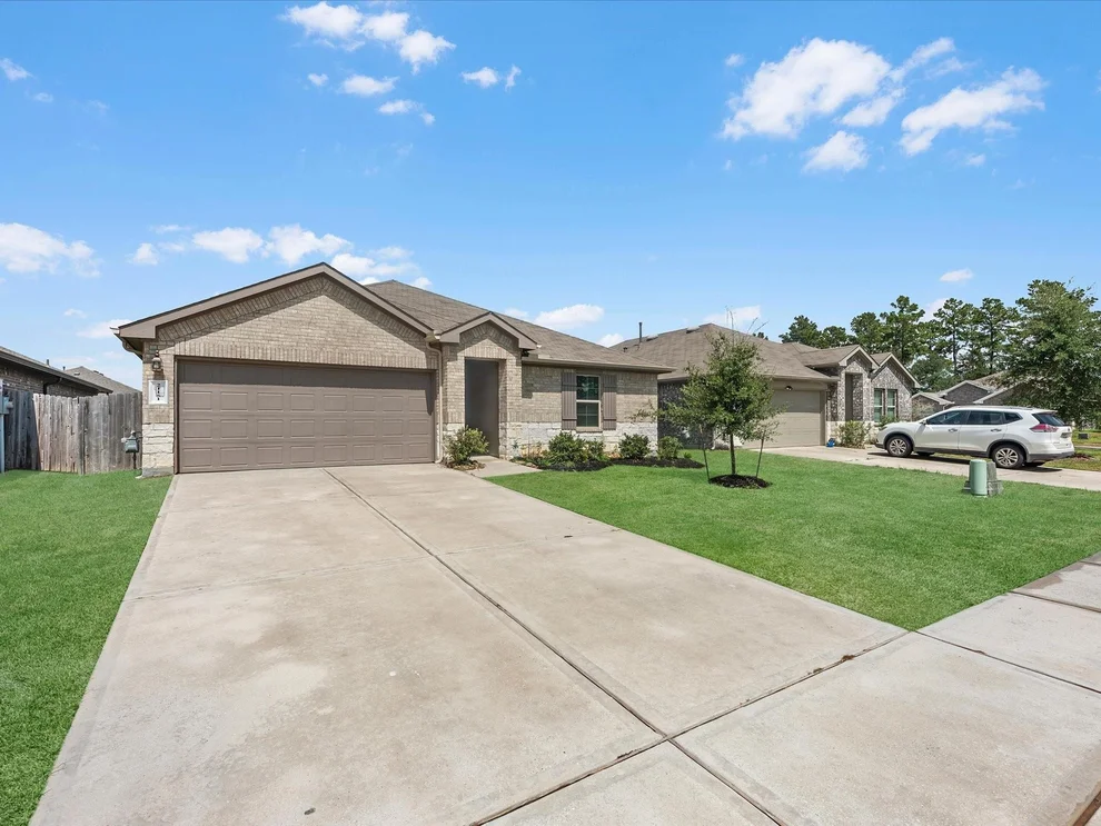 Unit for sale at 21151 Waze Lewis Drive, New Caney, TX 77357