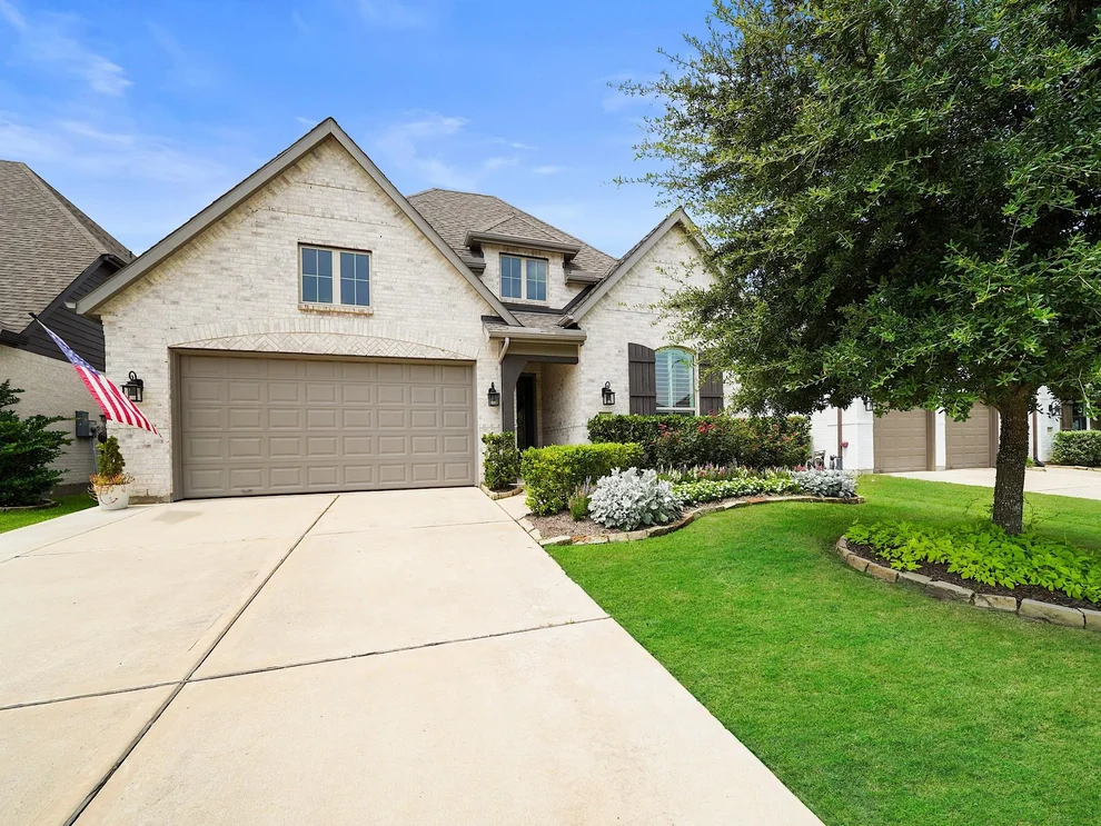 Unit for sale at 30614 Hawthorn Glen Court, Fulshear, TX 77441