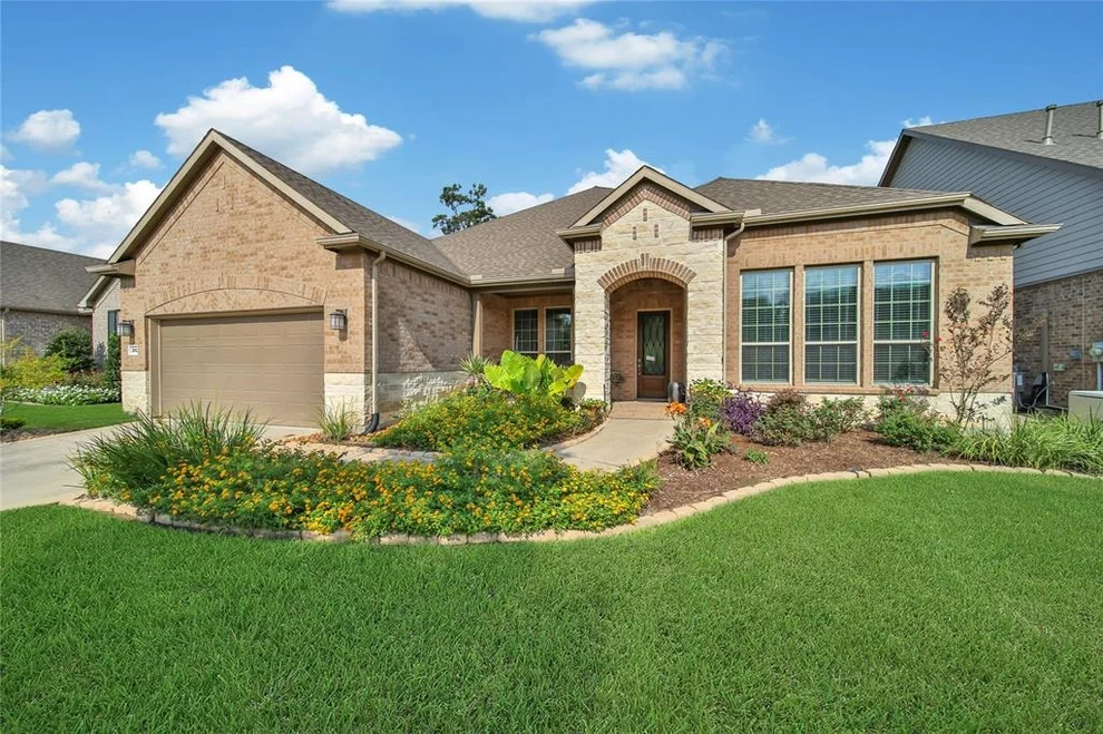 Unit for sale at 212 Appaloosa Court, The Woodlands, TX 77382