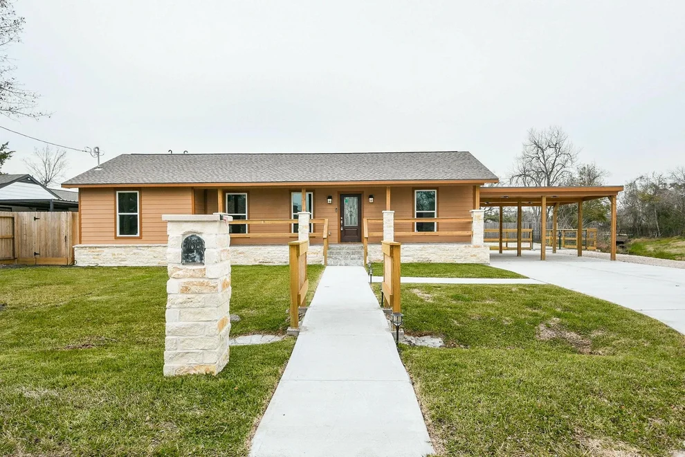 Unit for sale at 3200 Hoover Street, La Marque, TX 77568