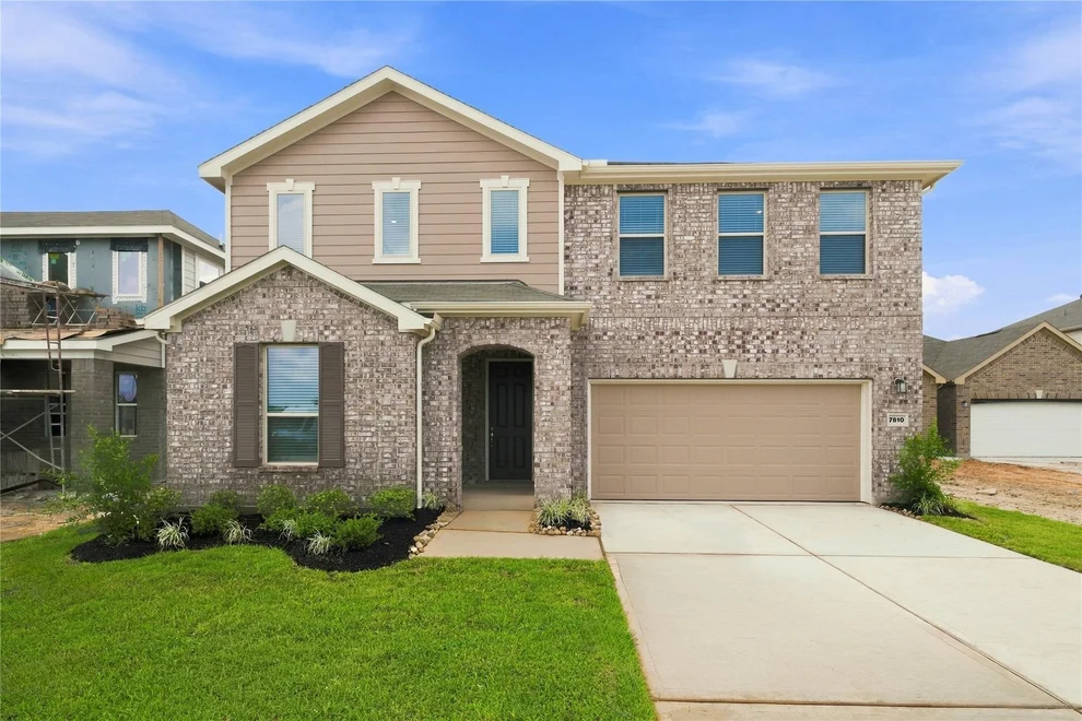 Unit for sale at 7810 Mica Valley Lane, Richmond, TX 77406