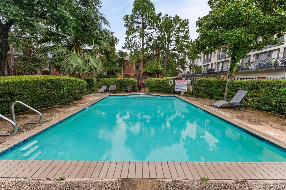 Unit for sale at 2333 Bering Drive, Houston, TX 77057