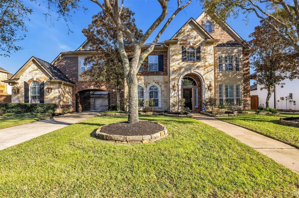 Unit for sale at 3317 Sussex Way, Friendswood, TX 77546