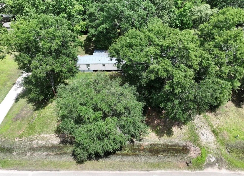 Unit for sale at 214 County Road 2800, Cleveland, TX 77327