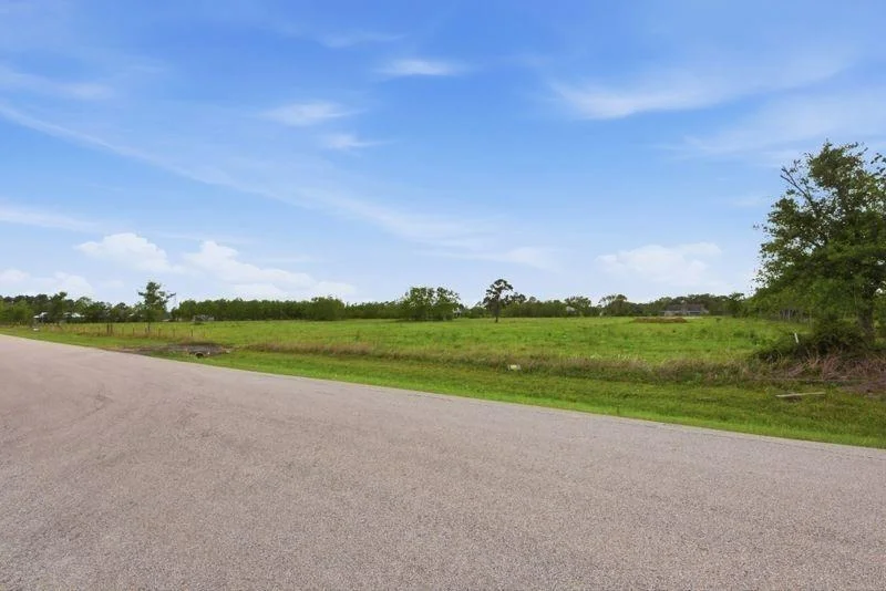 Unit for sale at Lot 2 Avenue E, Santa Fe, TX 77510