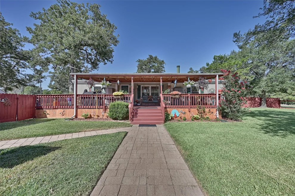 Unit for sale at 407 Gaywood Lane, Somerville, TX 77879