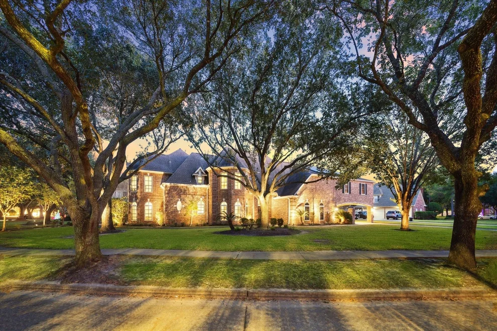 Unit for sale at 19430 Kessington Lane, Houston, TX 77094