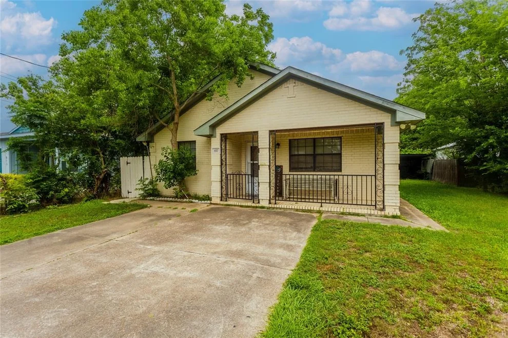 Unit for sale at 817 Grunwald Heights Boulevard, Rosenberg, TX 77471