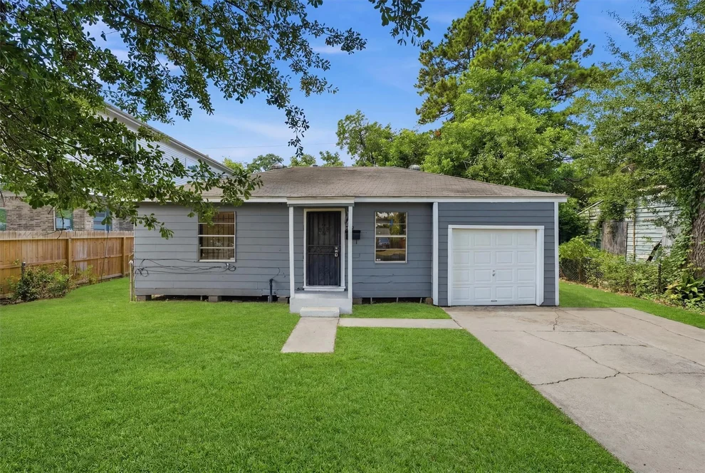 Unit for sale at 5326 Wenda Street, Houston, TX 77033