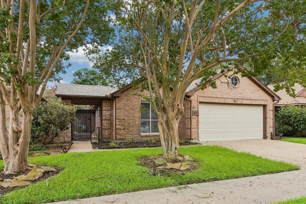 Unit for sale at 16011 Hidden Acres Drive, Houston, TX 77084