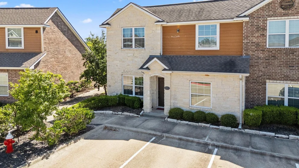 Unit for sale at 301 Southwest Parkway, College Station, TX 77840