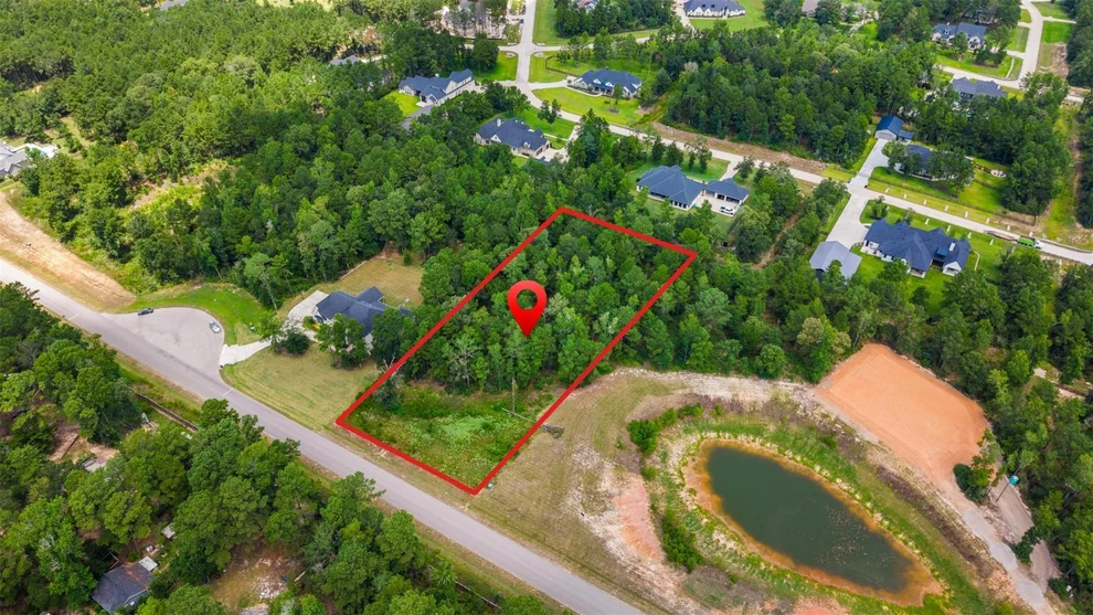 Unit for sale at 7170 Morningbrook Drive, Montgomery, TX 77316