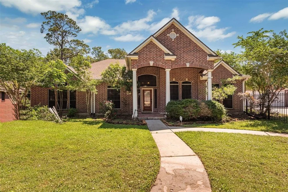 Unit for sale at 3715 Roylene Court, Dickinson, TX 77539