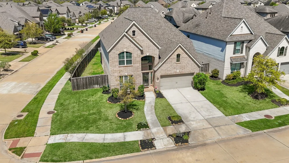 Unit for sale at 10803 Campbell Point, Missouri City, TX 77459
