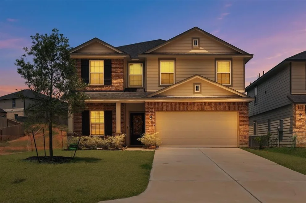 Unit for sale at 5872 Strawflower Lane, Montgomery, TX 77316