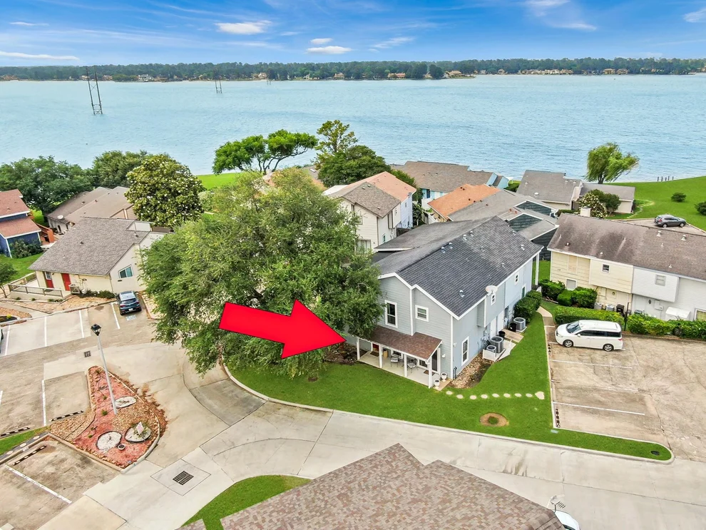 Unit for sale at 116 April Point Drive N, Conroe, TX 77356