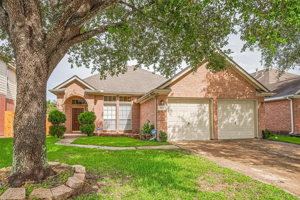 Unit for sale at 5934 Brenwood Glen Trail, Katy, TX 77449