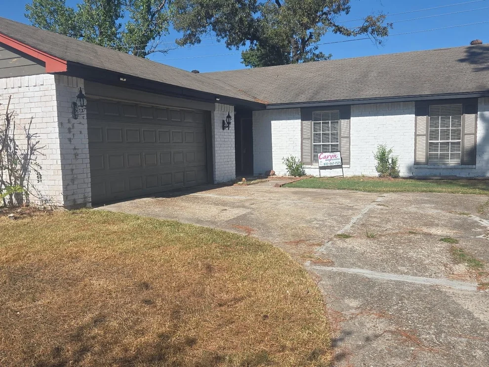 Unit for sale at 5927 Sunnygate Drive, Spring, TX 77373